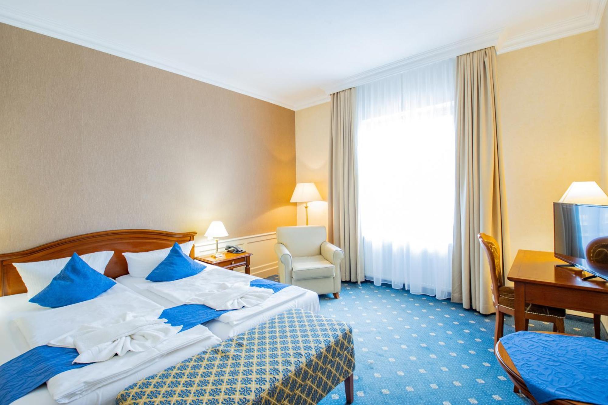 Seehotel Grossraeschen Exteriör bild