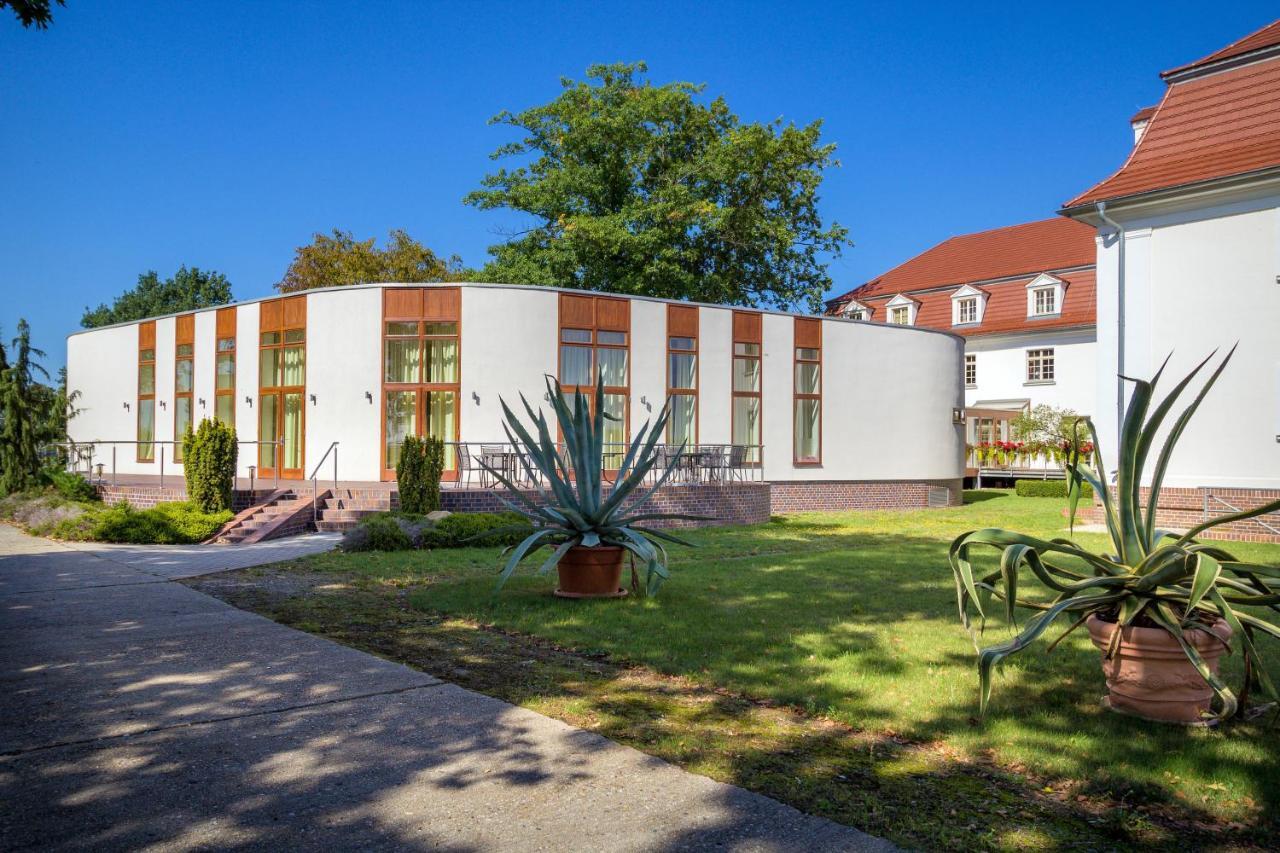 Seehotel Grossraeschen Exteriör bild